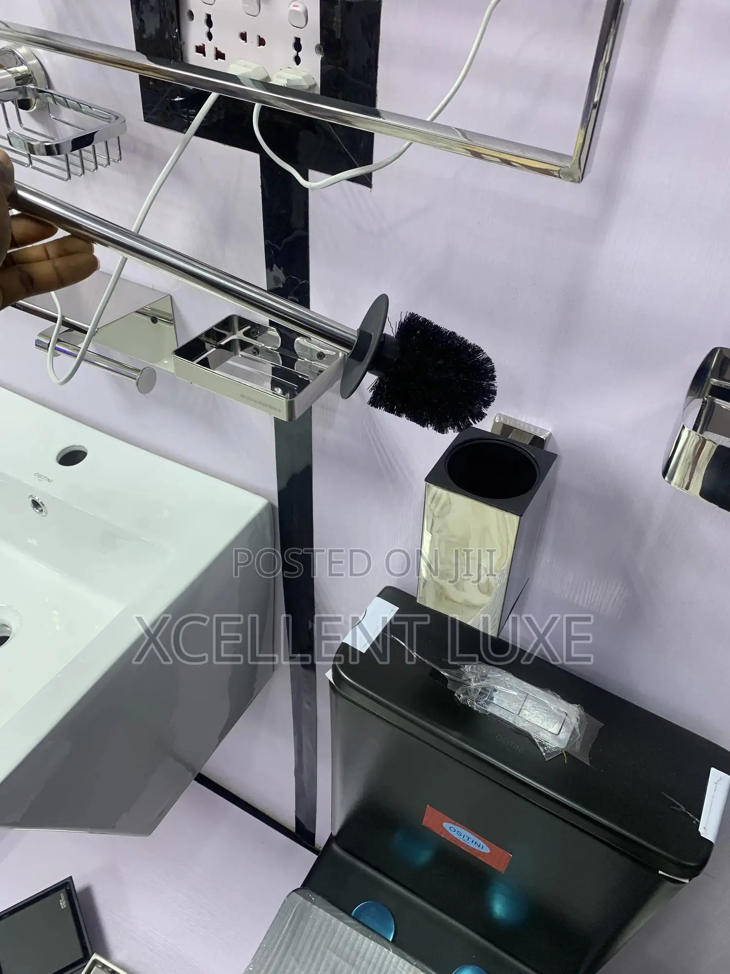 Wall Hanging Toilet Brush