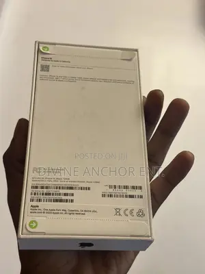 New Apple iPhone 15 128 GB Black