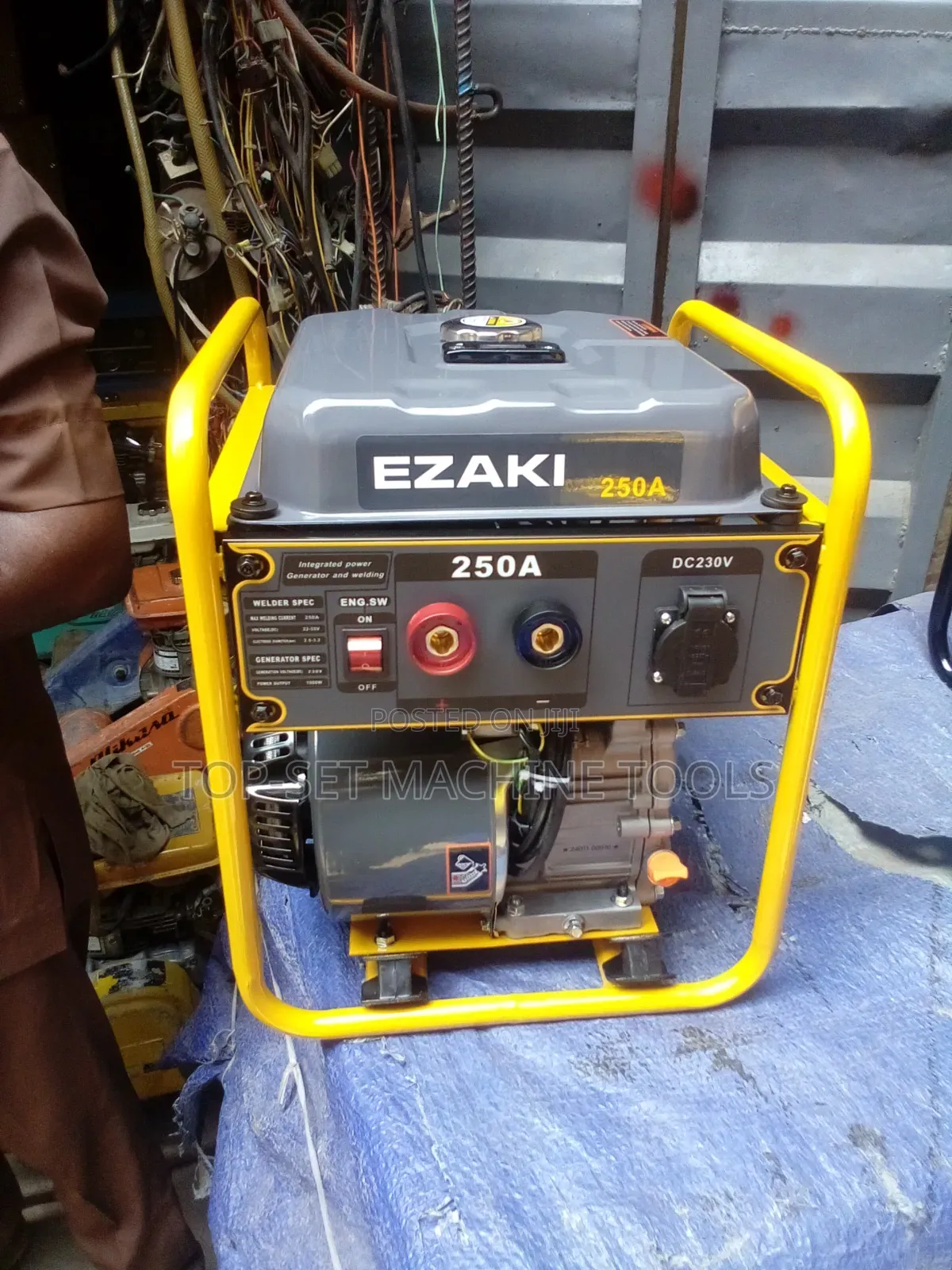 250 Amps Self Welding Generator