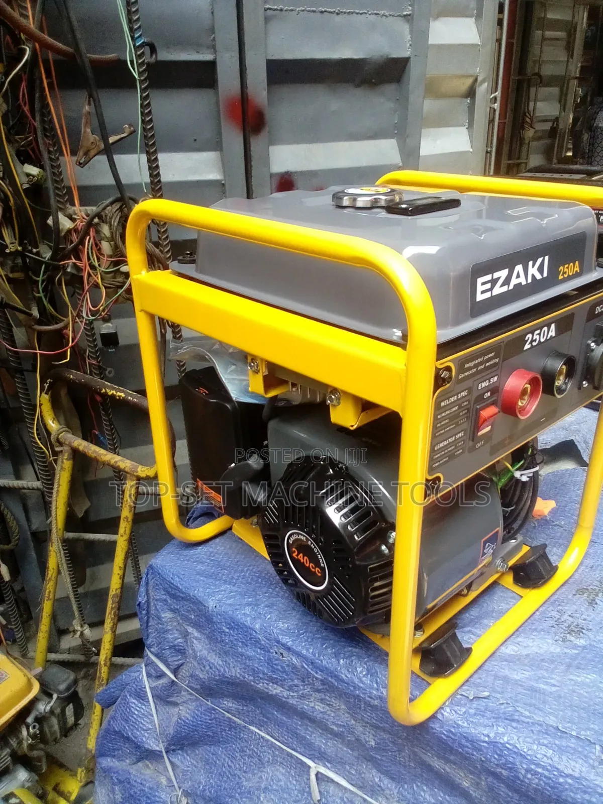 250 Amps Self Welding Generator