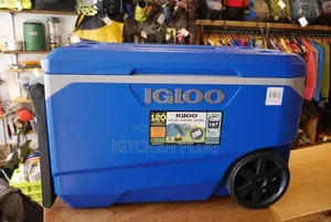 90 Quart Rolling Igloo Cooler.