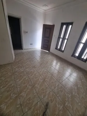 3bdrm Duplex in Abiola Curt Ikate, Lekki Phase 1 for rent