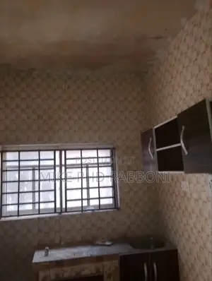 2bdrm Block of Flats in Independence Layout, Enugu for rent