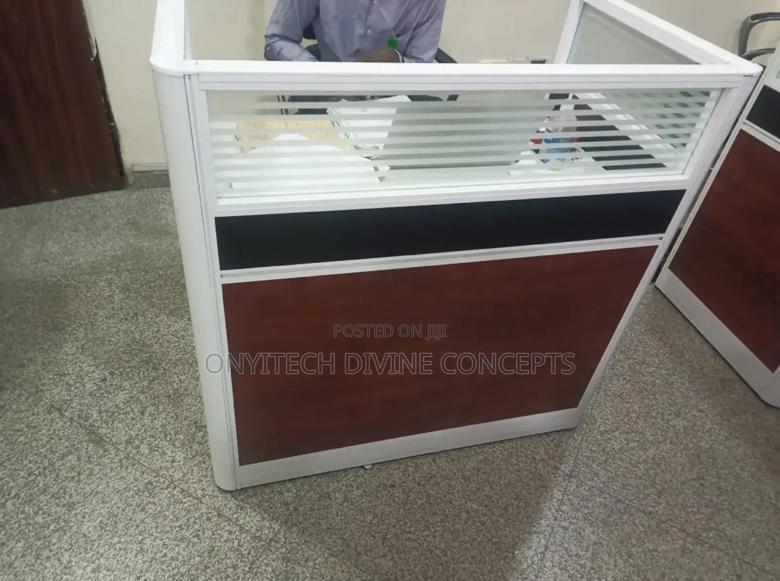 Workstation by 1 Seater Brown