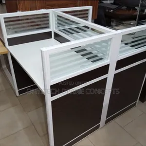 Photo - Workstation by 2 Seater