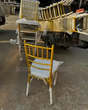 “Durable Chivari Chairs – Ideal for Banquets, Parties Weddings