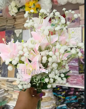 Unique and Simple Bouquet