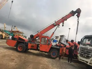 Escort Hydra Crane For Hire 17tons