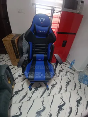 Executive Gaming Chair and Gaming Desk