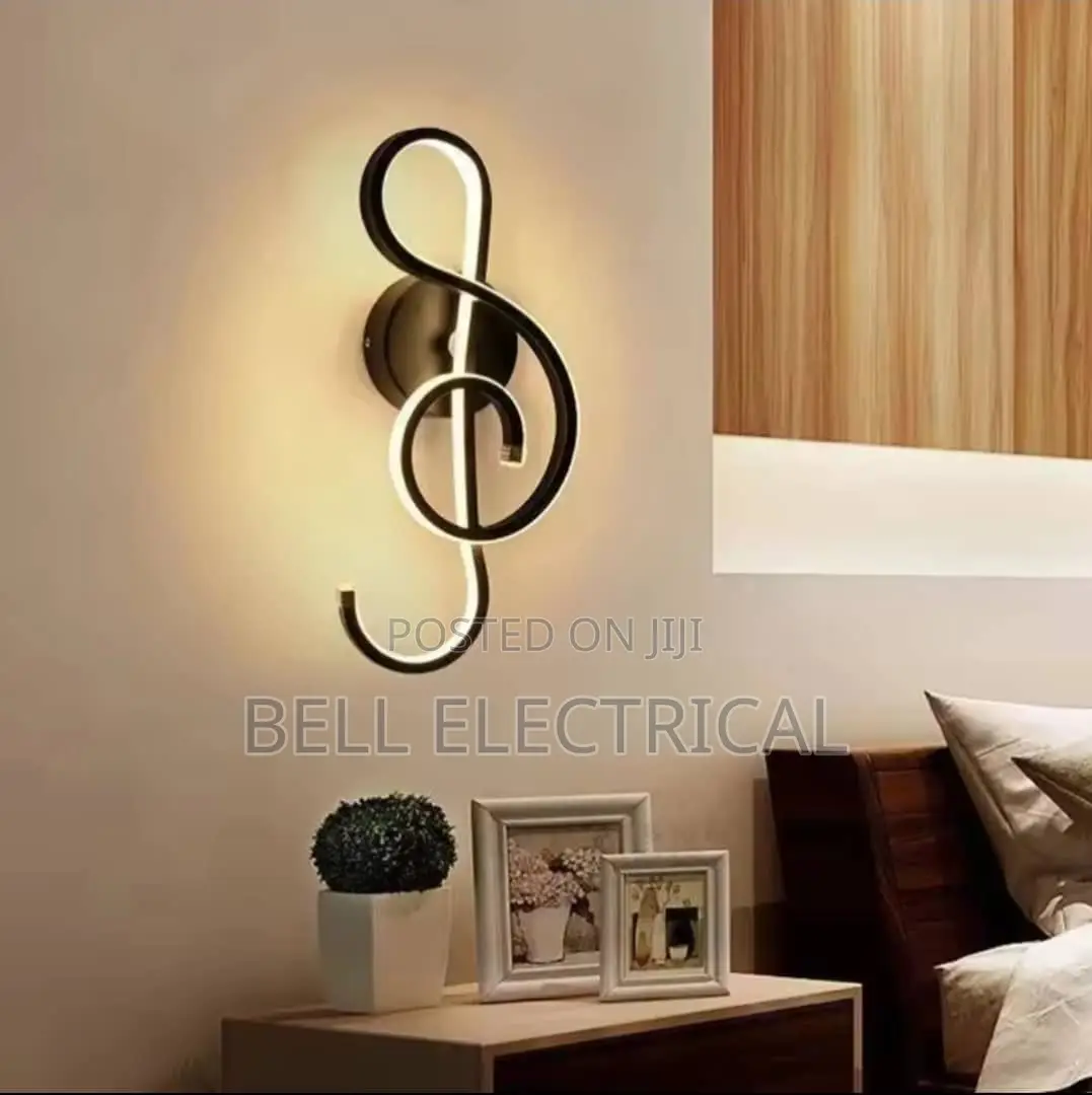 Music Note Wall Light