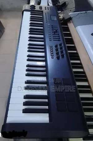 Photo - Clean Fully Functional Tokunbo Axiom61 Key M-Audio Midi.