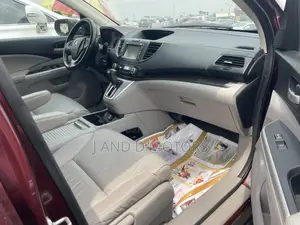 Honda CR-V 2013 Red