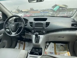 Honda CR-V 2013 Red