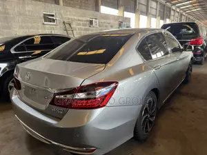 Honda Accord 2017 Silver