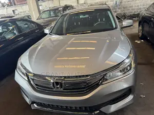 Honda Accord 2017 Silver