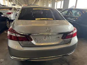Honda Accord 2017 Silver