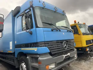Very Clean and Sharp Mercedes Actros