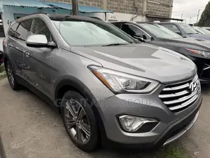 Hyundai Santa Fe 2015 Gray