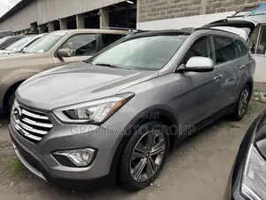 Hyundai Santa Fe 2015 Gray