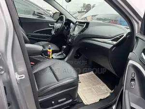 Hyundai Santa Fe 2015 Gray
