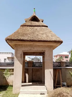 Gazebo Hut