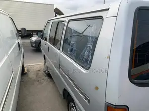 Mitsubishi L300 1998 Silver