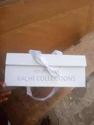 Collapsible White Box