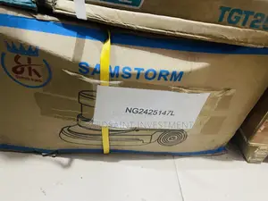 Samstorm Scrubbing Machine