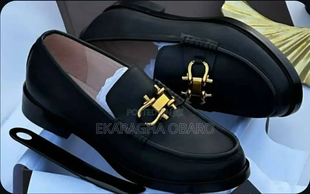 Quality Flat Shoe