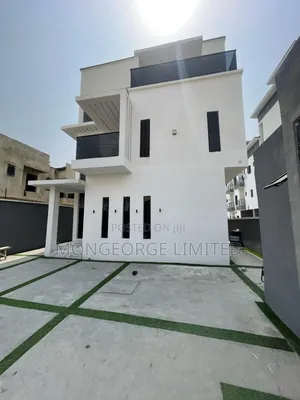 5bdrm Duplex in Chevron for sale