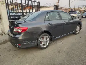 Toyota Corolla S 4dr Sedan (1.8L 4cyl 4A) 2011 Gray