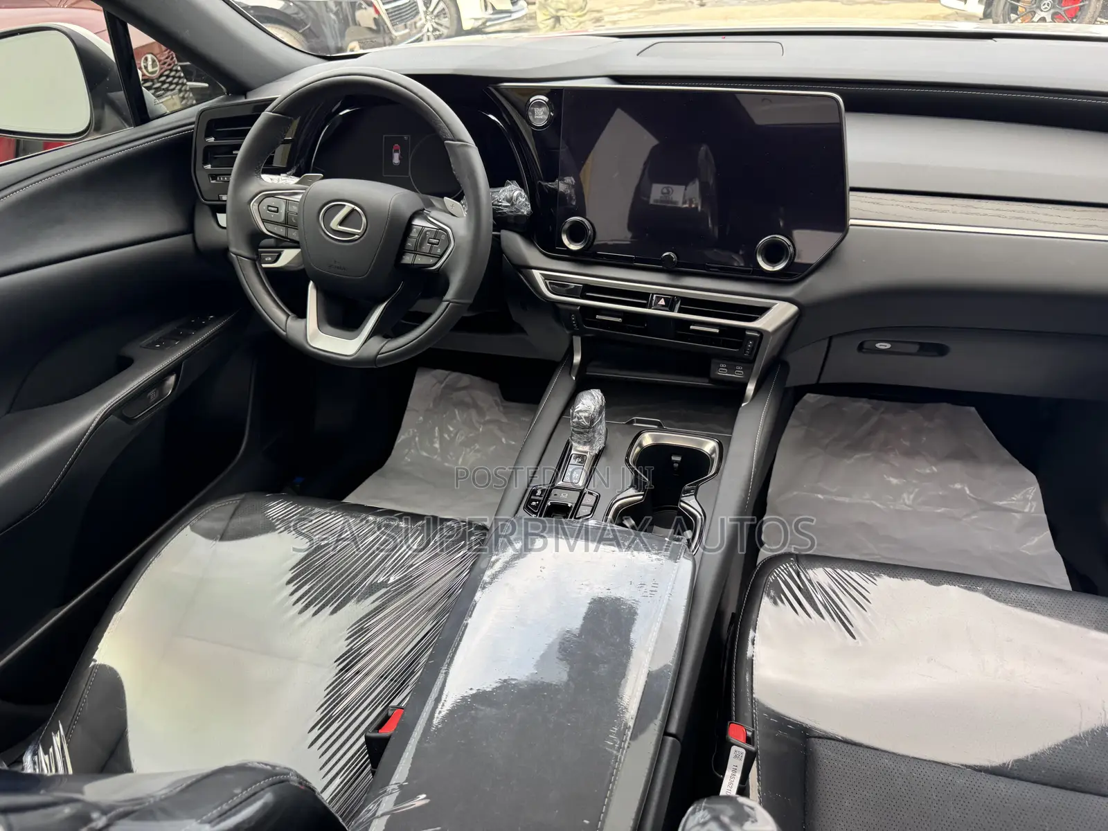 Lexus RX 2024 White