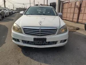 Mercedes-Benz C-Class C 300 (W204) 2009 White