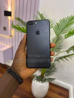 Apple iPhone 7 Plus 32 GB Black