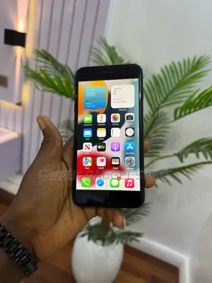 Apple iPhone 7 Plus 32 GB Black