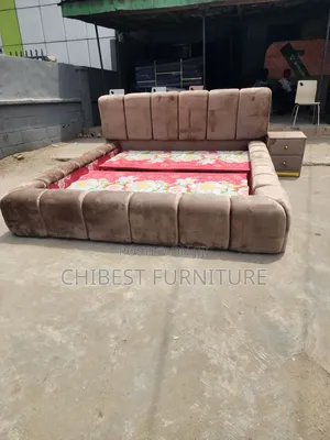 Luxury Padded 7by6 Bed Stand.