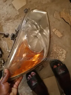 Tokunbor Used Head Lamp Rav4 2010