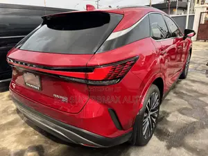 Lexus RX 2023 Red