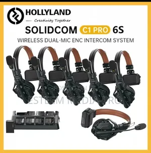 Photo - Hollyland Solidcom C1 Pro-6s Wireless Intercom System