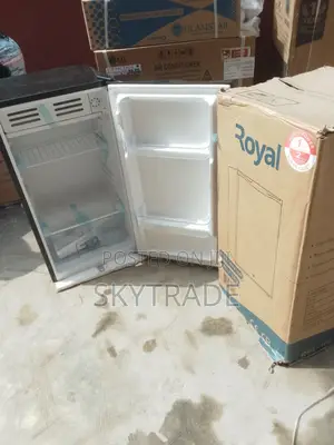 Low Noise Royal Refrigerator 90l Single Door RBC-100