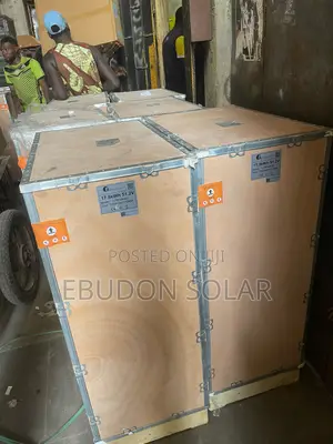 Photo - Solar Lithium Ion Battery 17.5kwh