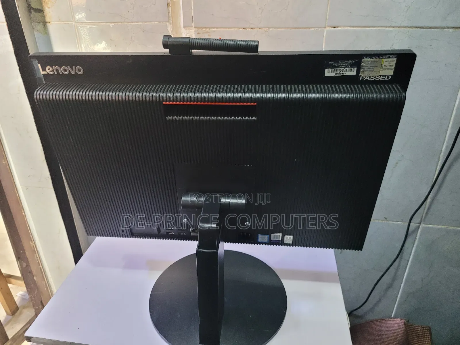 Desktop Computer Lenovo ThinkCentre M900 8GB Intel Core I5 SSD 256GB