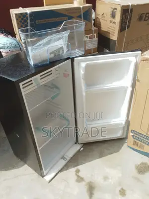 New 90l Royal Single Door + Key Refigerator( R.Bc - 100)