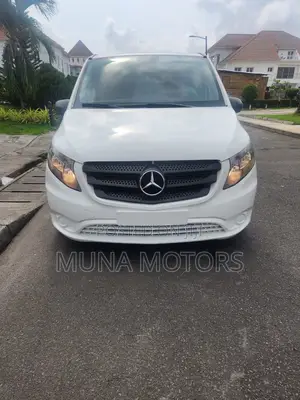 Mercedes-Benz V-Class 2014 White