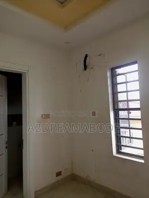 5bdrm Duplex in Magodo Phase 2 for rent