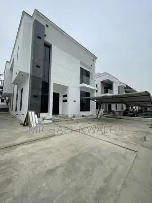 Furnished 5bdrm Duplex in Lekki County for sale