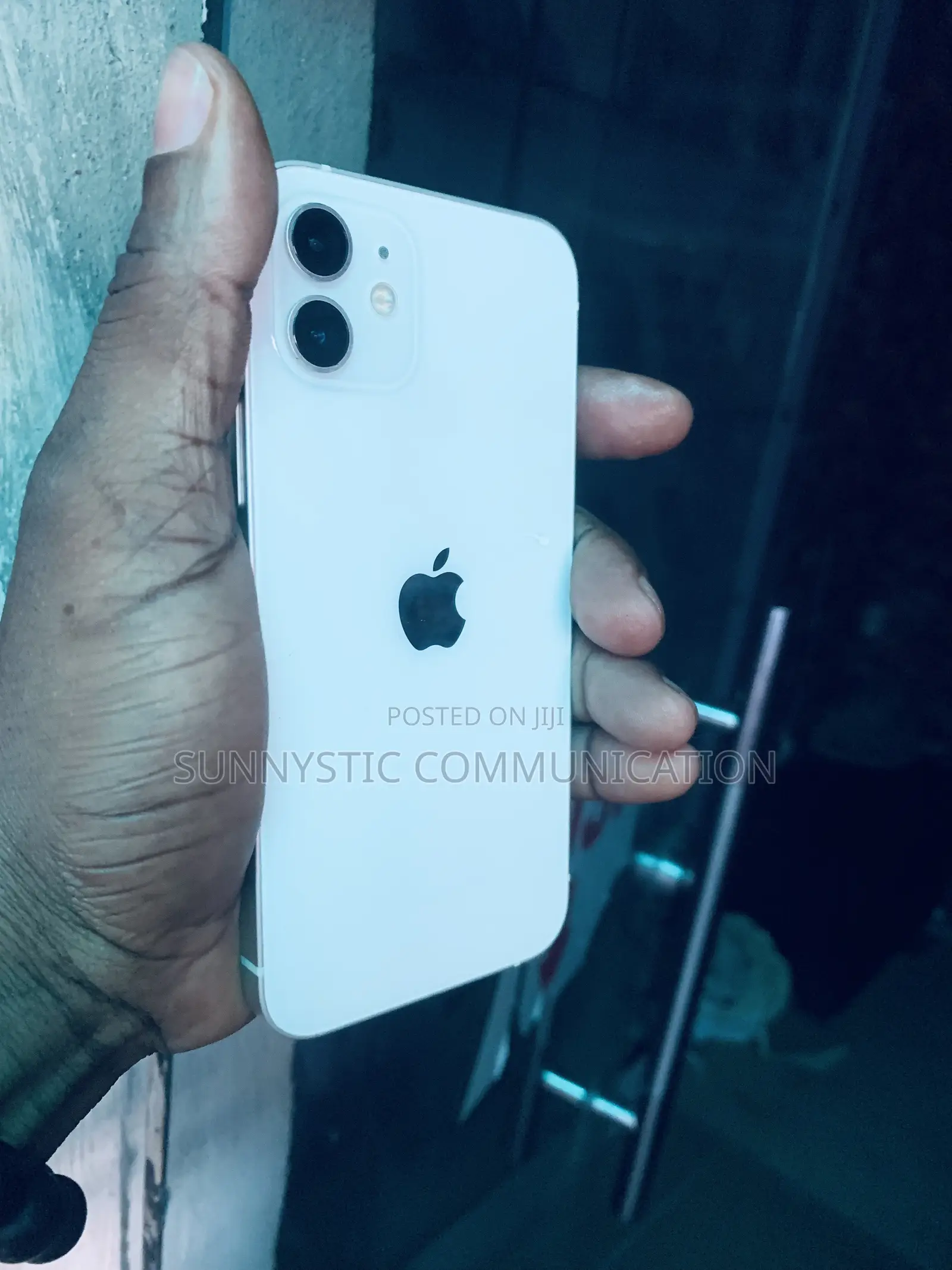 Apple iPhone 12 64 GB White