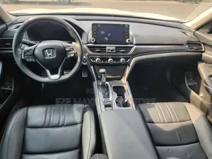 Honda Accord 2022 White