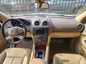 Mercedes-Benz GL-Class 2012 White