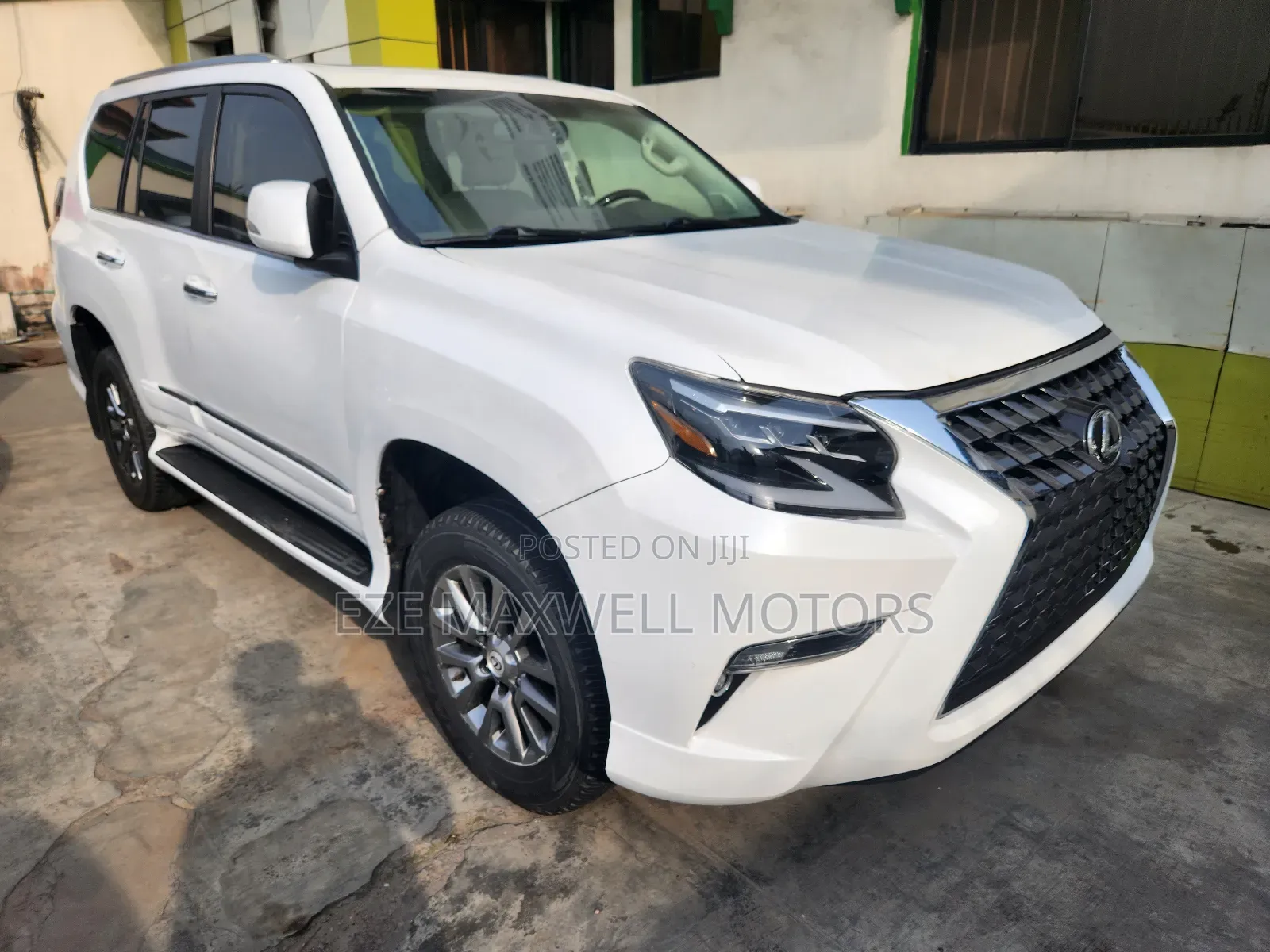Lexus GX 2019 White